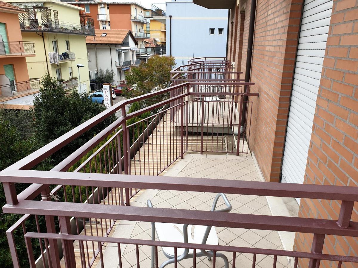 Hotel Paradiso Rimini Exterior photo